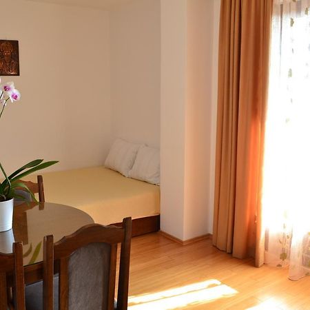 Petrovac Apartment Matea מראה חיצוני תמונה